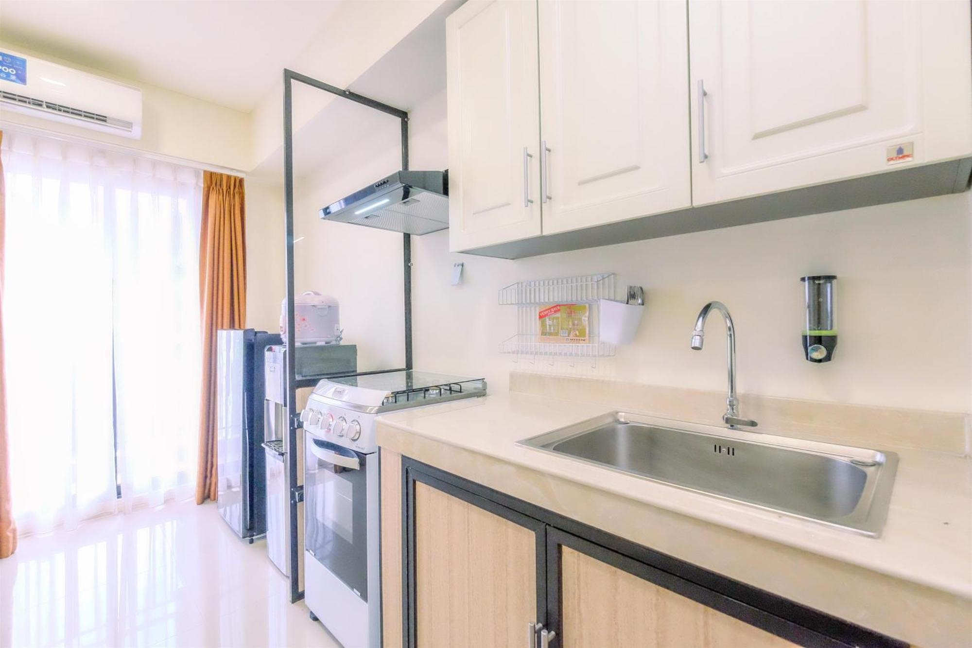 Modern And Simply 2Br At Meikarta Apartment By Travelio Cikarang Luaran gambar